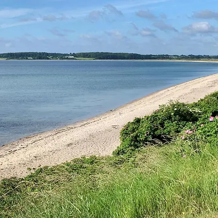 Gorgeous In Haderslev With Kitchen Holiday home *
