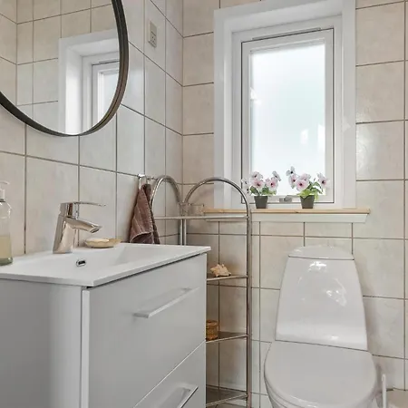 Semesterbostad Rade Strandpark I